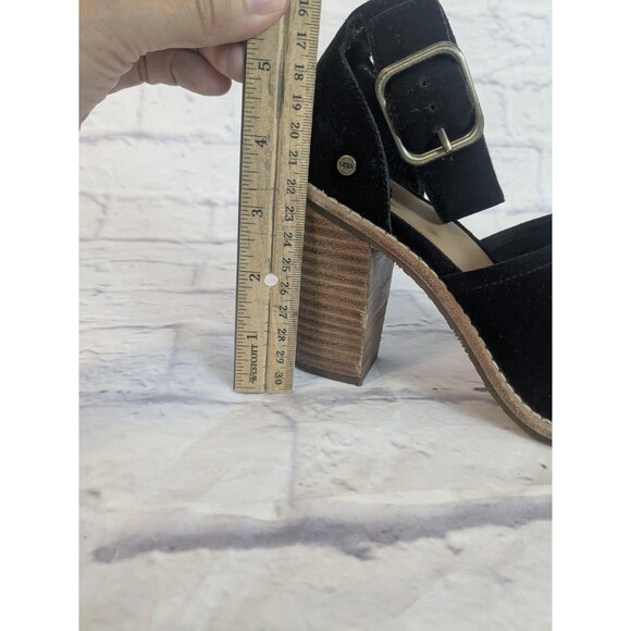 UGG Black Suede Aja Ankle Strap Sandals High Heels Women Size 6.5 Open Toe - Picture 7 of 9